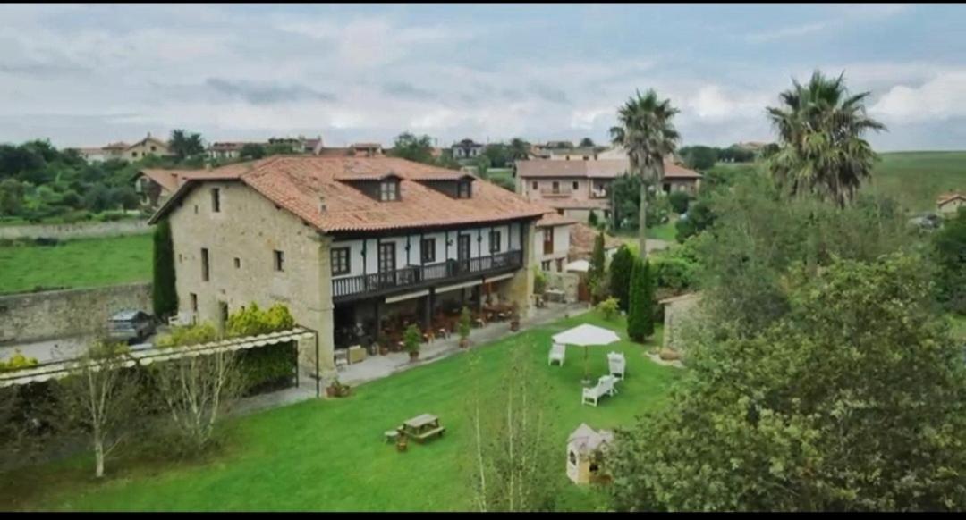 Palacion De Toñanes Kültér fotó